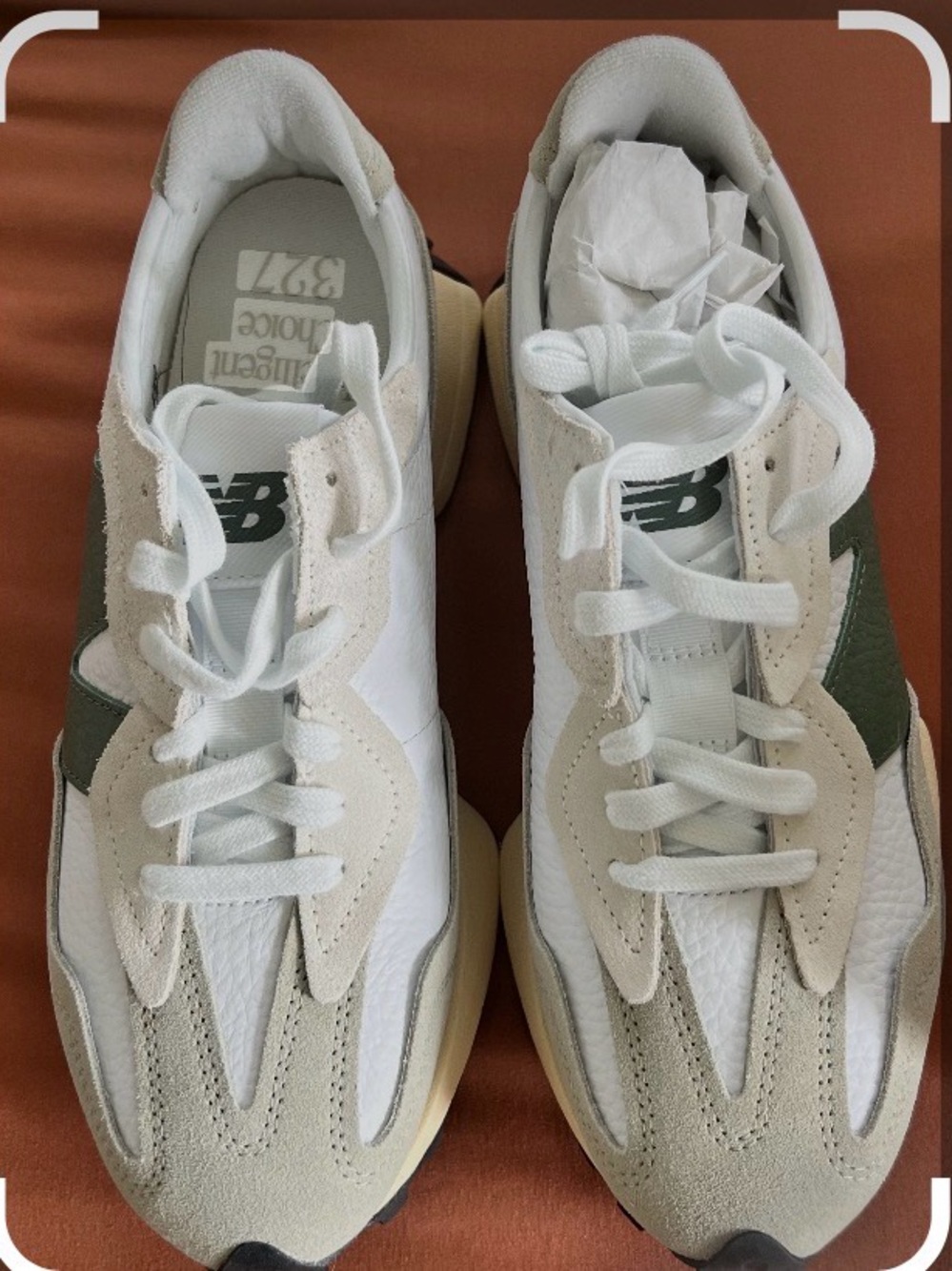New Balance Sneakers in White, Olive & Cream